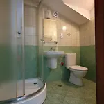 Bed & Breakfast Lesny Dwor - Sniadanie I Parking W Cenie 3*
