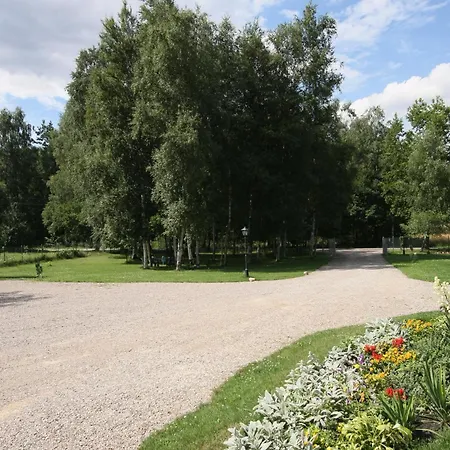 Frühstückspension Lesny Dwor - Sniadanie I Parking W Cenie 3*