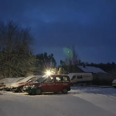 Lesny Dwor - Sniadanie I Parking W Cenie