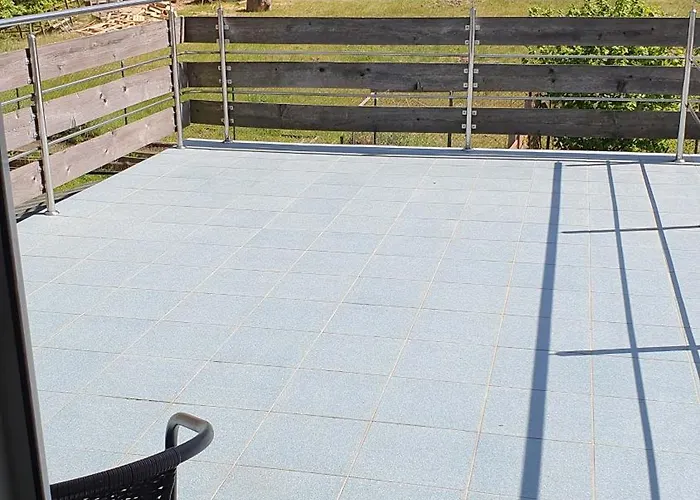 Lesny Dwor - Sniadanie I Parking W Cenie 3*